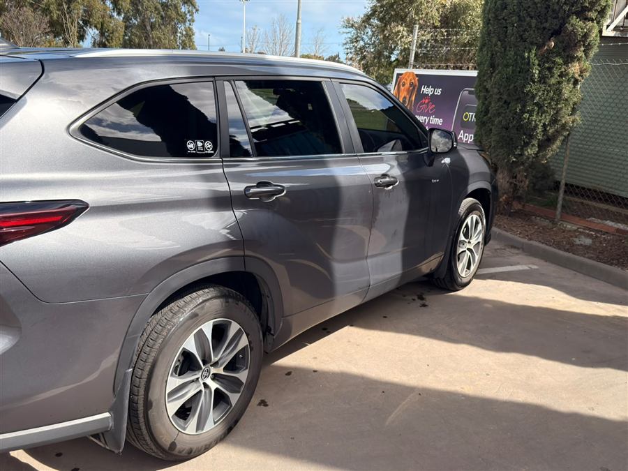 Toyota Kluger Hybrid